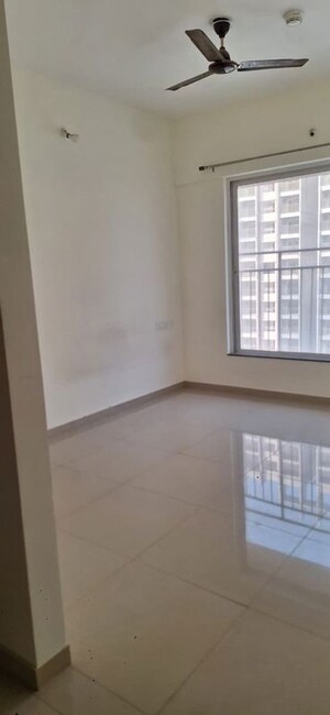 Room in 2 BHK Apartment at Kolte Patil Life Republic, Hinjewadi – for Rent