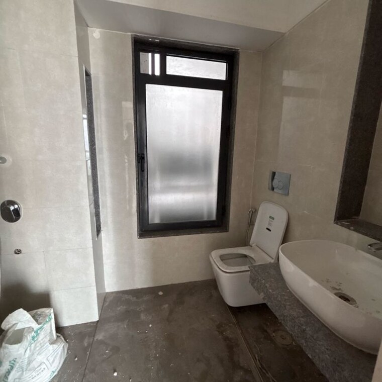 Bathroom, dynamix-divum 2 Bedroom 757 Sq.Ft. Apartment In Riddhi Gardens Mumbai 9862696