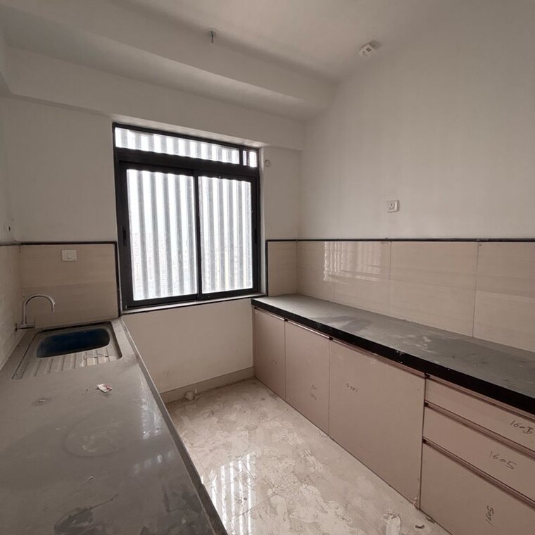 Kitchen, dynamix-divum 2 Bedroom 757 Sq.Ft. Apartment In Riddhi Gardens Mumbai 9862696