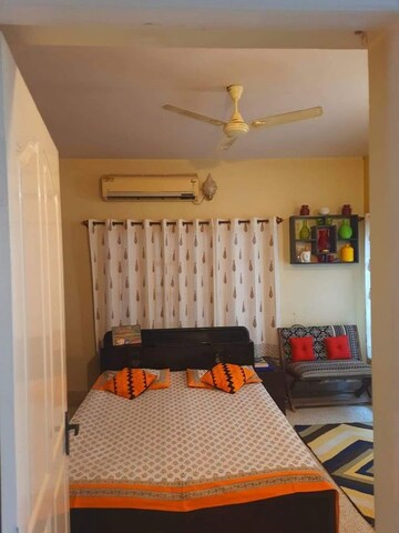 Room in  Pg at Vineet Khand – for Rent