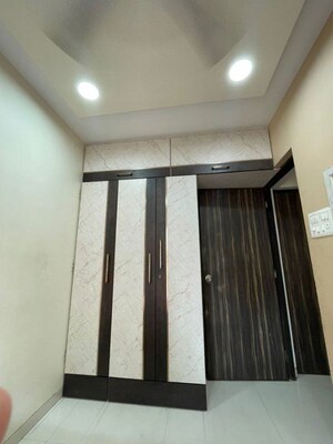 Room in 2 BHK Apartment at Chandiwala Pearl Harmony, Andheri West – for Rent