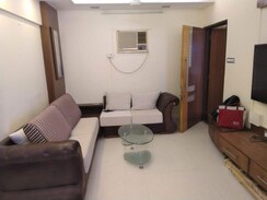 2 BHK + Pooja Room Apartment For Rent in Bandra West