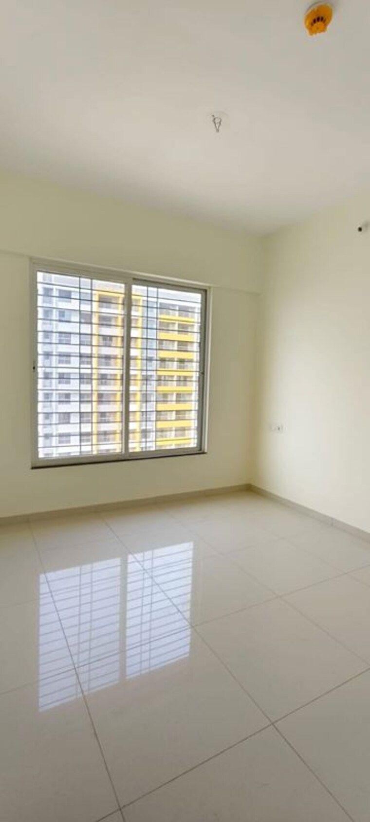 Room, kolte-patil-life-republic-r-10 2 Bedroom 650 Sq.Ft. Apartment In Hinjewadi Pune 9862731