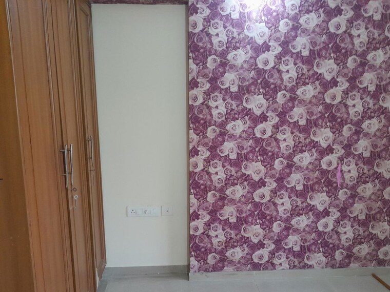 Room, bhandup west 2 Bedroom 600 Sq.Ft. Apartment In Bhandup West Mumbai 9862692