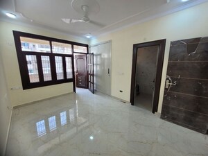Room in 3 BHK Apartment at Dwarka – for Rent