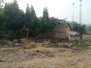  Plot For Rent in Subedarganj