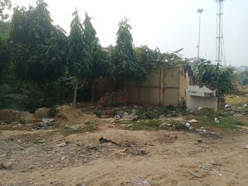  Plot For Rent in Subedarganj