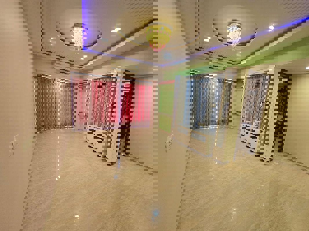 2.5 BHK 775 Sq.Ft. Apartment in Ameet Tower