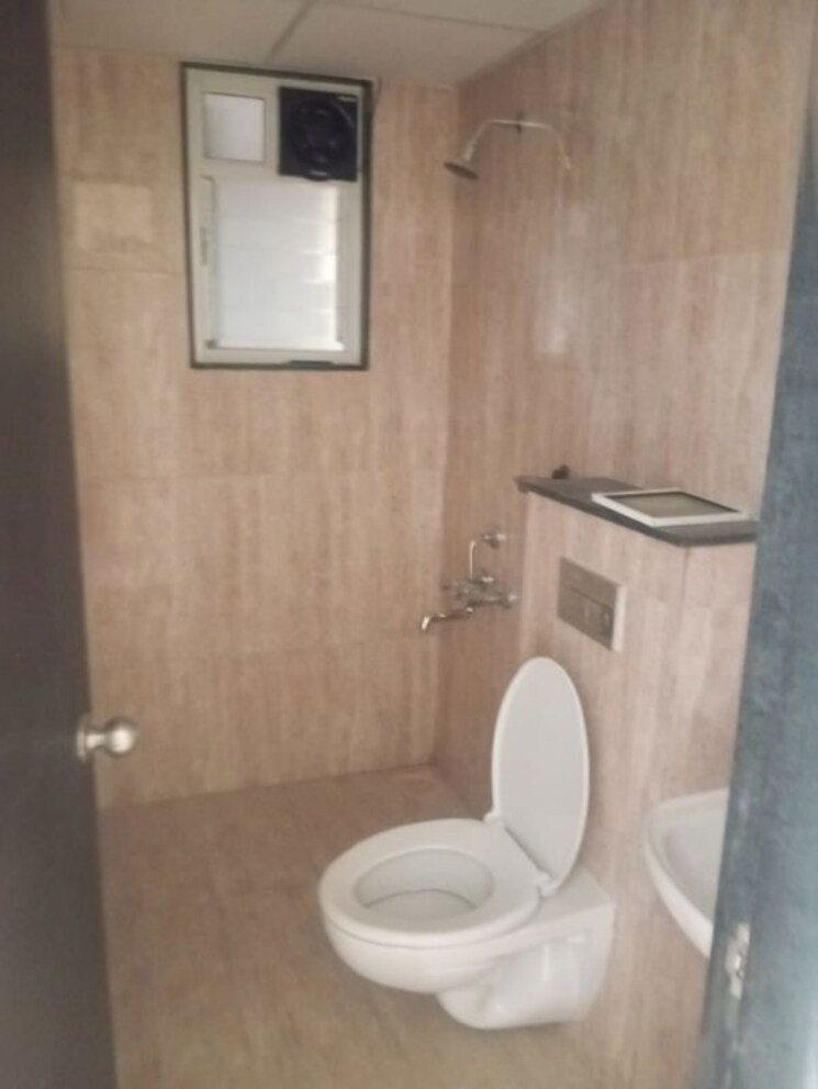 Bathroom, kolte-patil-life-republic-r-10 2 Bedroom 650 Sq.Ft. Apartment In Hinjewadi Pune 9862763