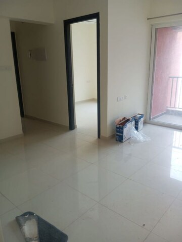 Room in 2 BHK Apartment at Kolte Patil Life Republic R 10, Hinjewadi – for Rent