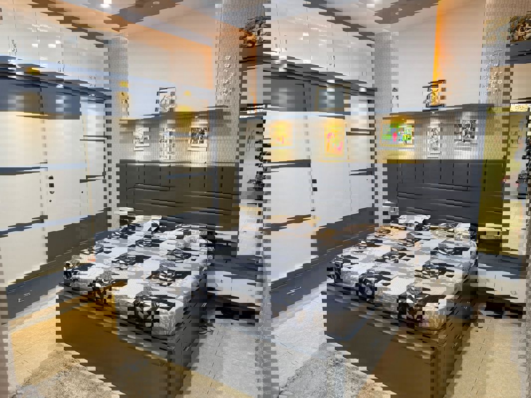 3 BHK + Servant Room 1591 Sq.Ft. Apartment in Prestige Falcon City