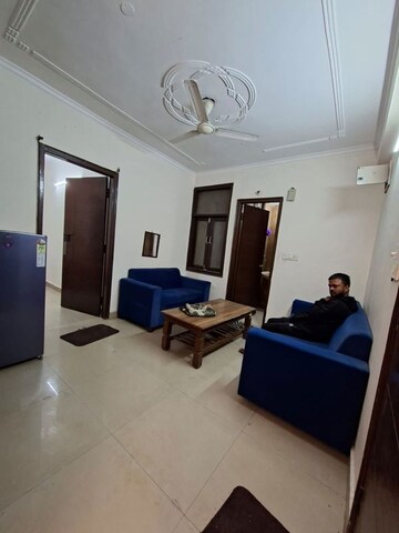 Master Bedroom in 1 BHK Builder Floor at Paryavaran Complex – for Rent