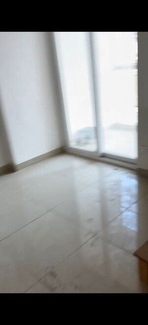 Room in 3 BHK Apartment at Amrapali Riverview, Amrapali Leisure Valley – for Sale