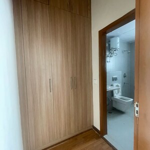 Room in 3 BHK Apartment at Adani Oyster Greens, Sector 102a – for Rent