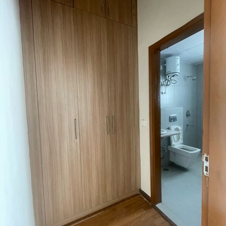 Room, adani-oyster-greens 3 Bedroom 1848 Sq.Ft. Apartment In Sector 102a Gurgaon 9862931