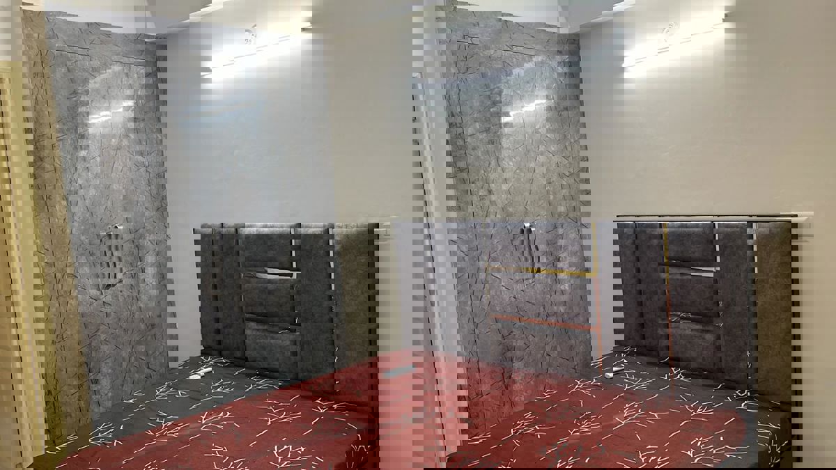 1.5 BHK + Pooja Room 152 Sq.Ft. Independent House in RWA Apartments Sector 20