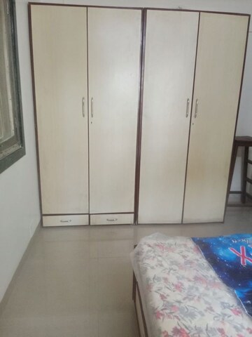 Room in 1 BHK Apartment at Radium Annexe, Goregaon East – for Rent