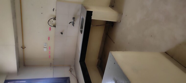 Team Area, wave-city 2.5 Bedroom 1330 Sq.Ft. Builder Floor In Wave City Ghaziabad 9863017