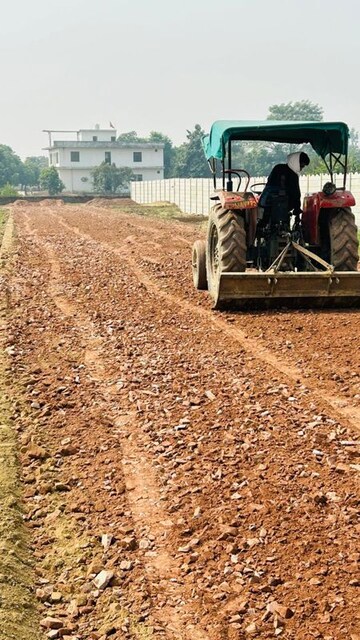  Plot – Exterior View View at Bharat Colony - for Sale