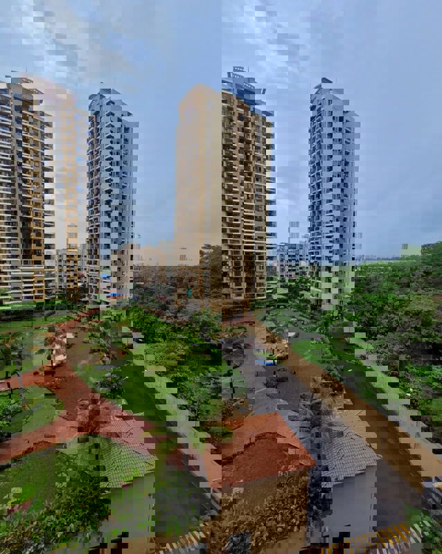 2 BHK 1165 Sq.Ft. Apartment in K Raheja Heights