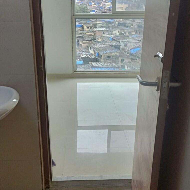 Bathroom, marathon-neoskies 1 RK 233 Sq.Ft. Apartment In Utkarsh Nagar Mumbai 9863160