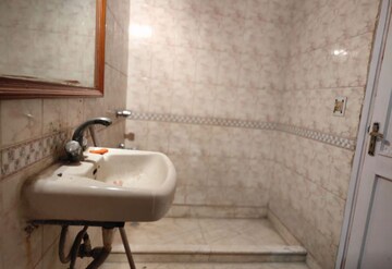 Bathroom in 3 BHK Builder Floor at Paryavaran Complex – for Rent