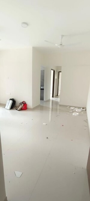 Room in 2 BHK Apartment at Ecohomes La Grace, Marol – for Rent