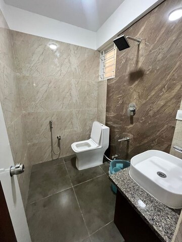 Bathroom in 1 BHK Builder Floor at Koramangala – for Rent
