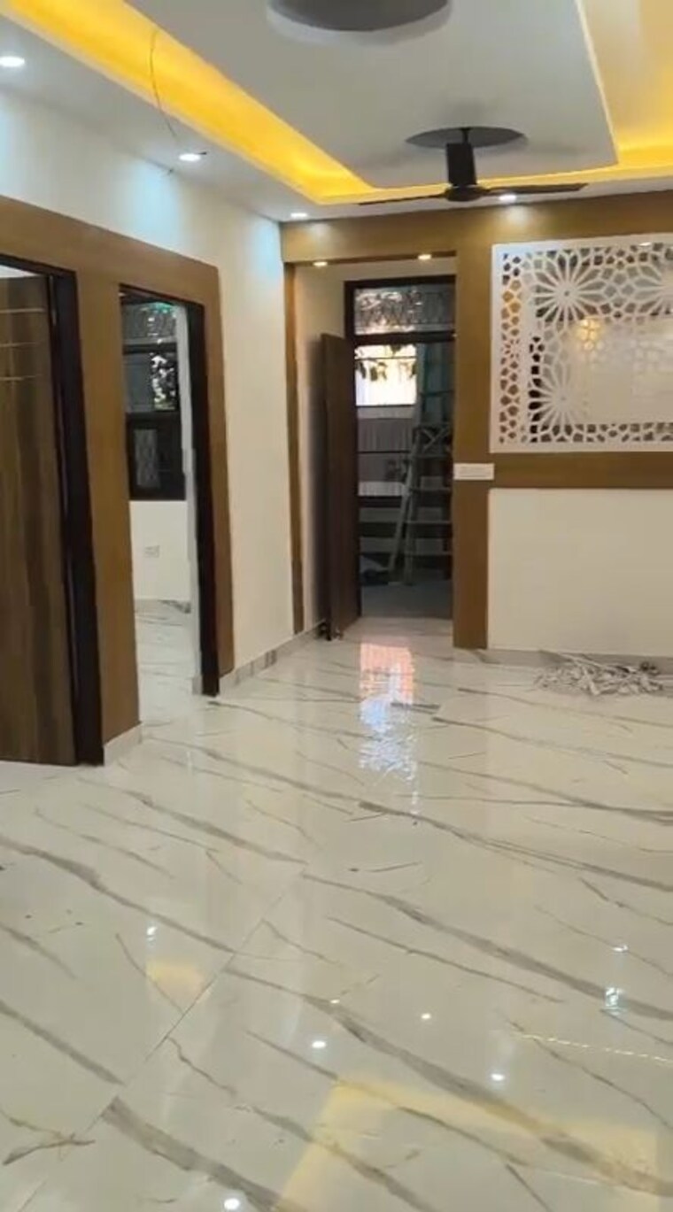  Parking, shalimar garden extension ii 2 Bedroom 900 Sq.Ft. Builder Floor In Shalimar Garden Extension ii Ghaziabad 9863203