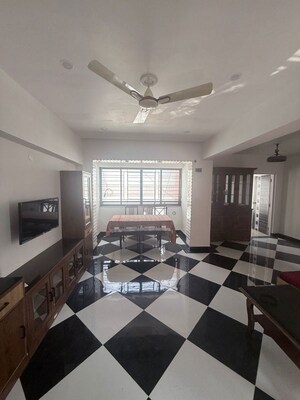 Team Area in 3 BHK Apartment at Genexx Valley, Diamond Harbour Road – for Rent