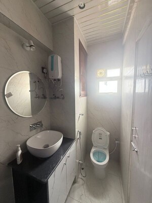 Bathroom in 3 BHK Apartment at Genexx Valley, Diamond Harbour Road – for Rent