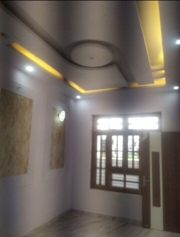 Room in 3 BHK Villa at Jankipuram – for Sale