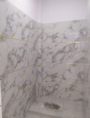 Room in 3 BHK Villa at Jankipuram – for Sale