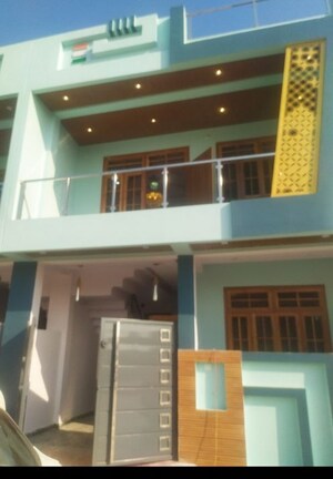 3 BHK Villa For Sale in Jankipuram