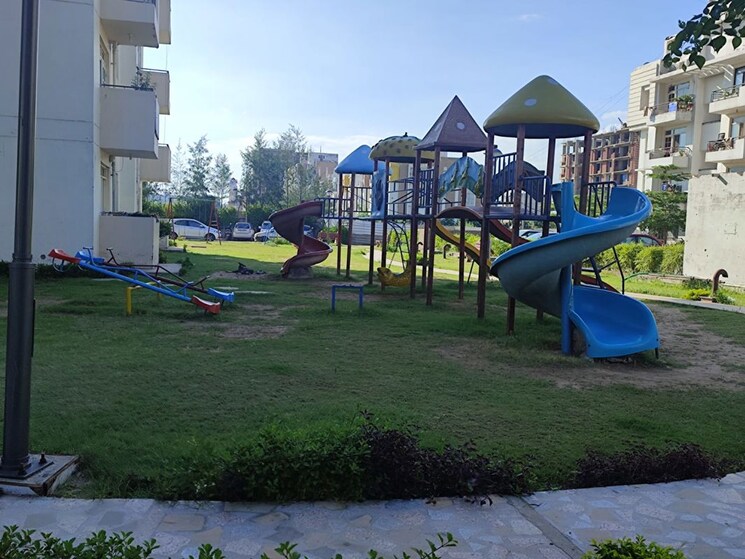 Exterior View, nk-sharma-savitry-greens-2 2 Bedroom 956 Sq.Ft. Apartment In Ghazipur Zirakpur 9863188