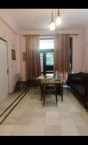 Living Room in 2 BHK Builder Floor at Palam Vihar Residents Association, Palam Vihar – for Rent