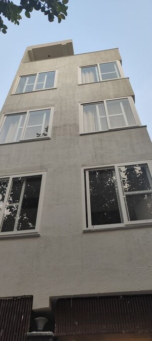 Furnished Amenities in 4 BHK Independent House at Ansal Plaza Gurgaon, Palam Vihar – for Sale