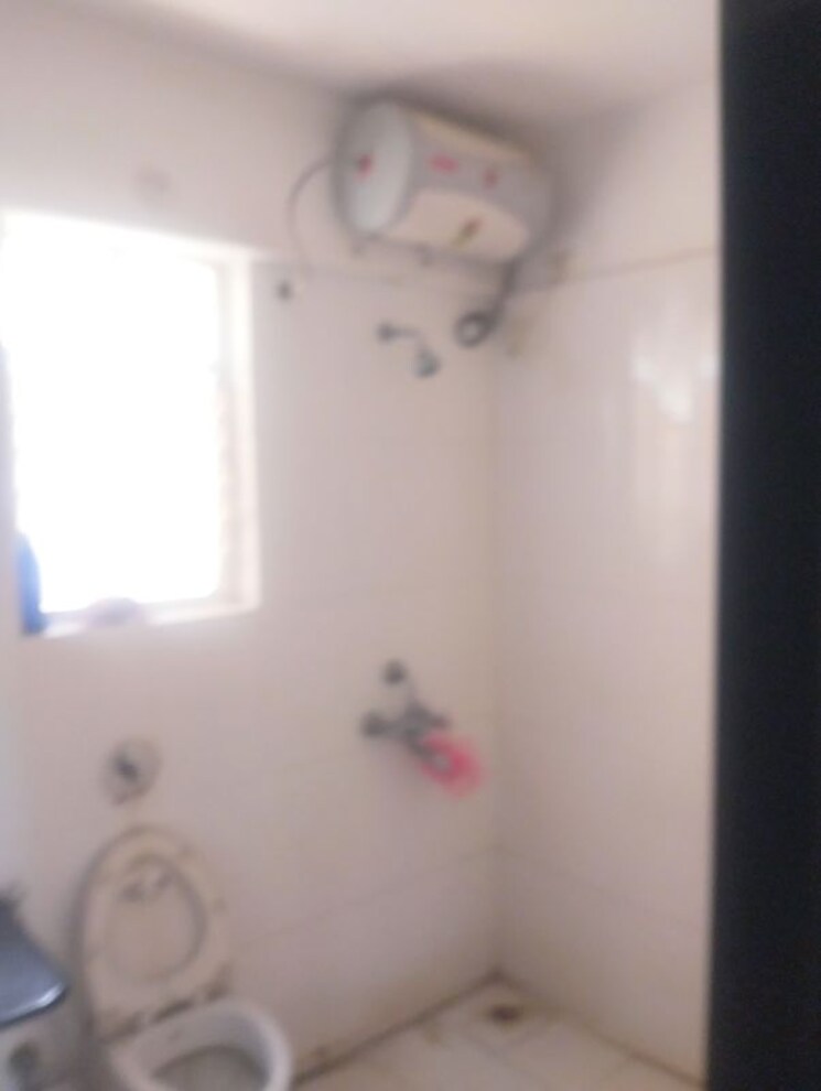 Bathroom, sunshree-gold 2 Bedroom 1100 Sq.Ft. Apartment In Nibm Road Pune 9863412