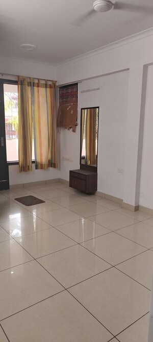 Living Room in 5 BHK Penthouse at Palam Vihar Residents Association, Palam Vihar – for Sale