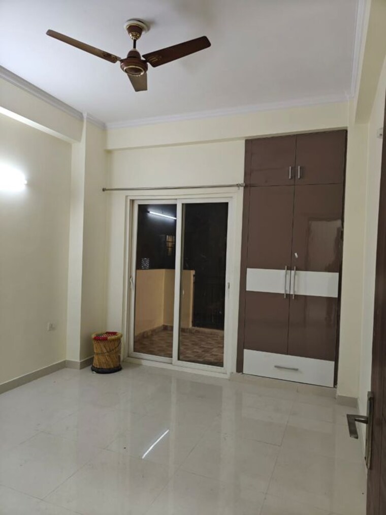 Room, chandana 3 Bedroom 900 Sq.Ft. Builder Floor In Chandana Bangalore 9863482