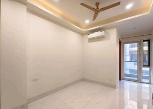 Room in 3 BHK Builder Floor at Chattarpur – for Rent