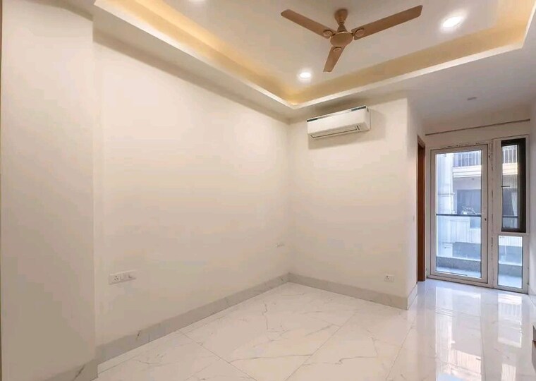 Room, chattarpur 3 Bedroom 1240 Sq.Ft. Builder Floor In Chattarpur Delhi 9863523