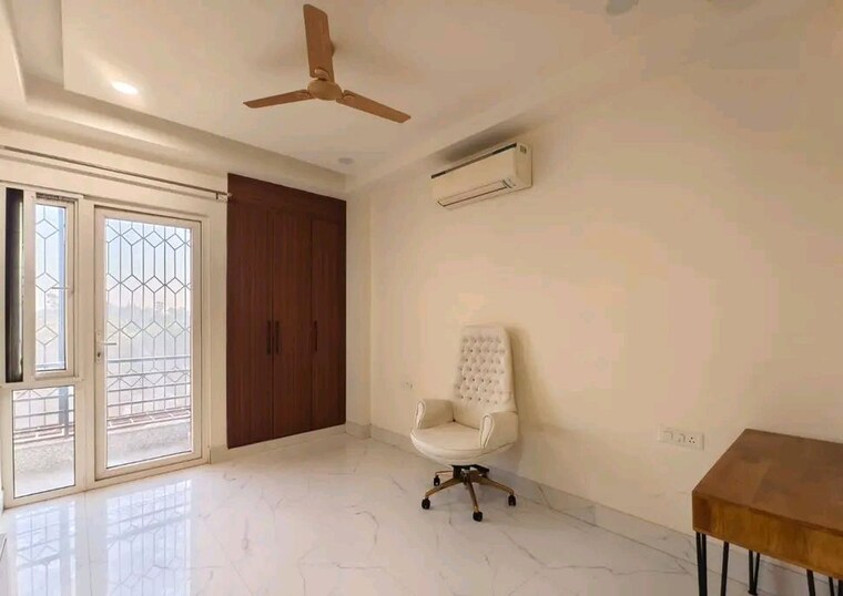 Master Bedroom, chattarpur 3 Bedroom 1240 Sq.Ft. Builder Floor In Chattarpur Delhi 9863523