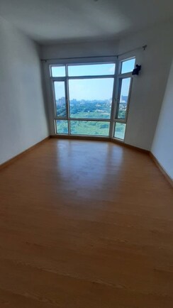3 BHK + Servant Room Apartment For Sale in Jaypee Greens Star Court