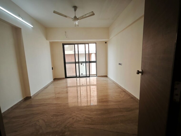 Room, shankar-vilas-chs 4 Bedroom 1955 Sq.Ft. Apartment In Chembur Mumbai 9861278