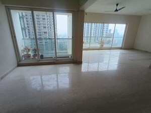 3 BHK Apartment For Rent in Sheth Avalon, Laxmi Nagar