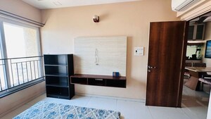 Furnished Amenities in 3 BHK Apartment at Rustomjee Urbania Azziano, Thane West – for Rent