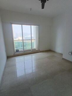 3 BHK + Servant Room Apartment For Rent in Sheth Avalon