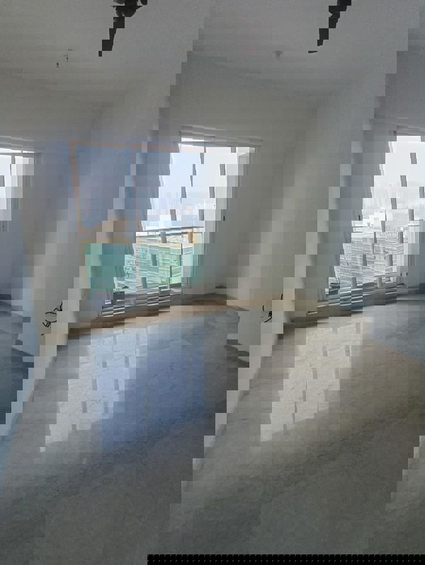 3 BHK + Servant Room Apartment For Rent in Sheth Avalon