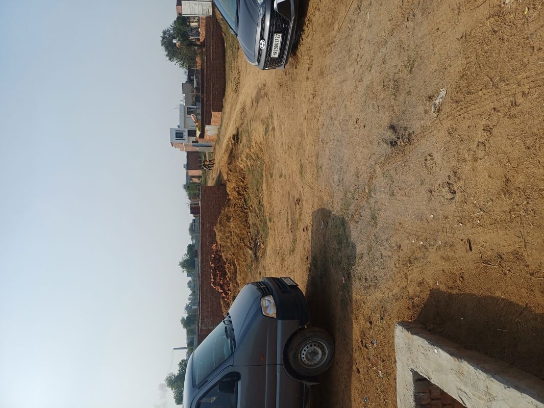 Plot For Sale in Nacholi